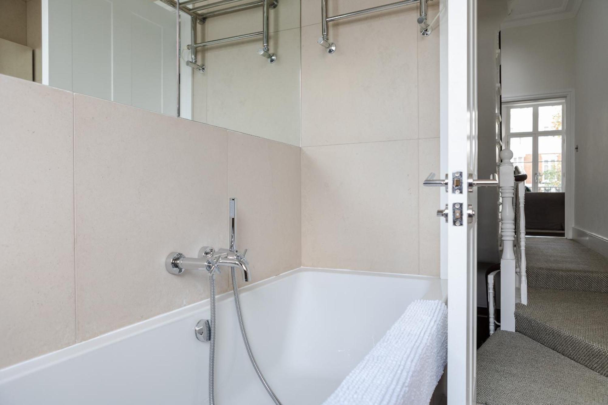 Number 53 - Stunning Maisonette With Parking In Kensington & Chelsea Londres Extérieur photo